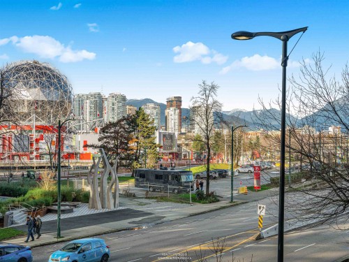 306-1618 Quebec Street, Vancouver, BC 