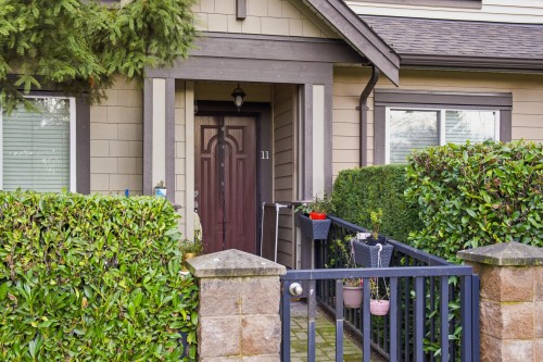 11-10999 Steveston Highway, Richmond, BC 