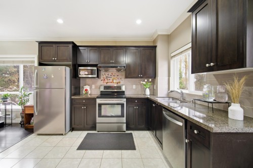 11-10999 Steveston Highway, Richmond, BC 