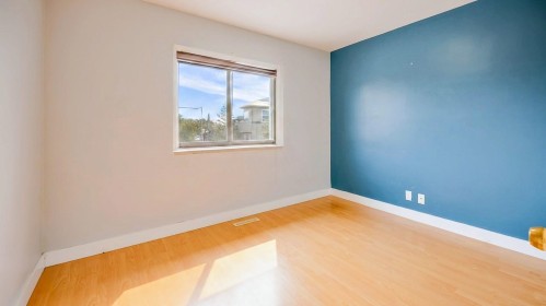 Upper-5120 Fairmont, Vancouver, BC 