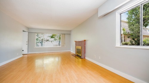 Upper-5120 Fairmont, Vancouver, BC 