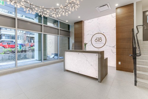 90X-618 Carnarvon Street, New Westminster, BC 