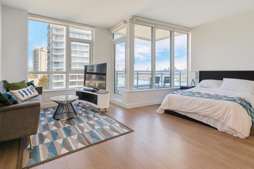 90X-618 Carnarvon Street, New Westminster, BC 