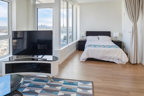 90X-618 Carnarvon Street, New Westminster, BC 