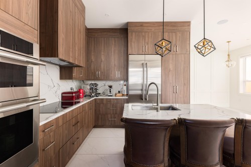 2719 46Th Avenue E, Vancouver, BC 