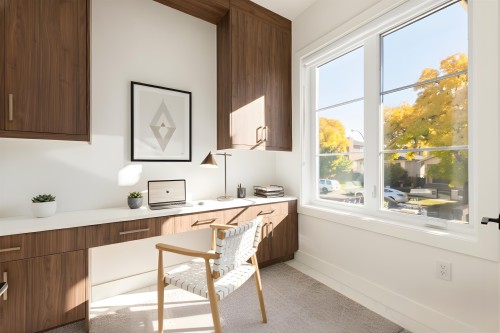 2719 46Th Avenue E, Vancouver, BC 