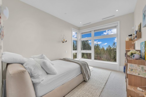 2821 Chippendale Road, Vancouver, BC 