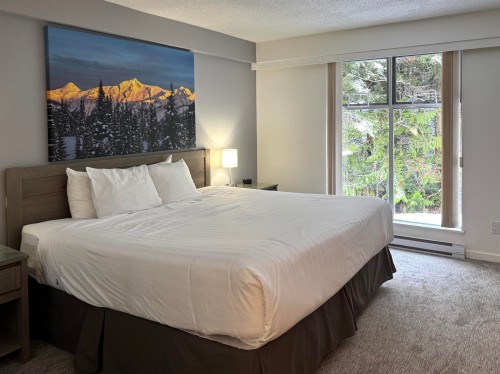 420 W49-4910 Spearhead Place, Whistler, BC 