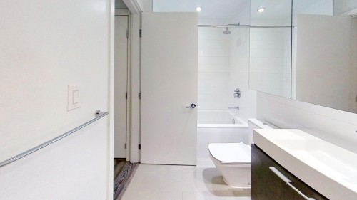 33Xx-1955 Alpha Way, Burnaby, BC 