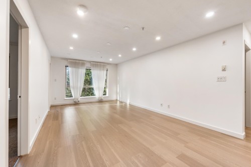 215-11665 Haney Bypass, Maple Ridge, BC 