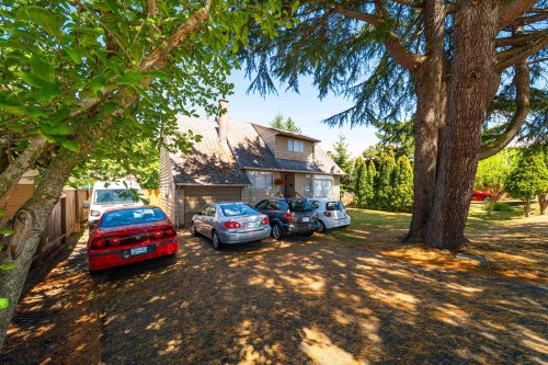 6131 Blundell Road, Richmond, BC 