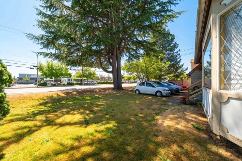 6151 Blundell Road, Richmond, BC 