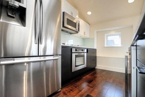 3608 30Th Avenue W, Vancouver, BC 