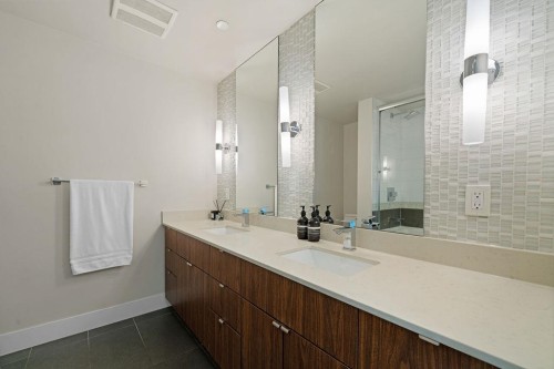 1501-159 2Nd Street W, Vancouver, BC 