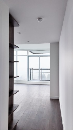 802-505 Nelson Street  Coquitlam, BC V3J 0R5