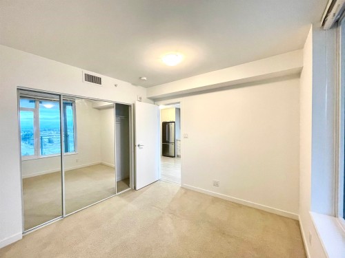 1005-7708 Alderbridge Way, Richmond, BC 