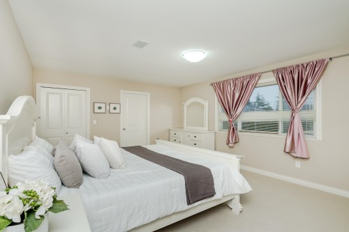 10-7060 Bridge Street, Richmond, BC 