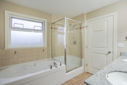 10-7060 Bridge Street, Richmond, BC 