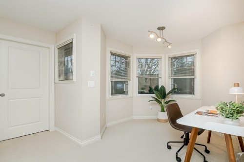 10-7060 Bridge Street, Richmond, BC 