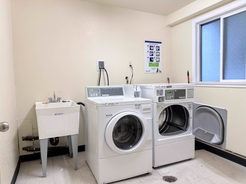 302-8020 Ryan Road, Richmond, BC 