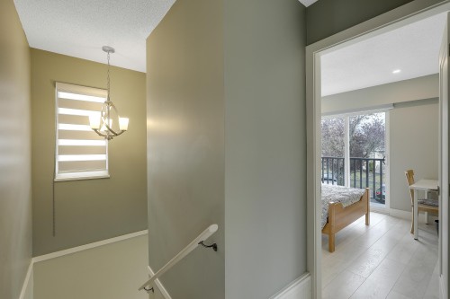 2624 Kitchener Street, Vancouver, BC 