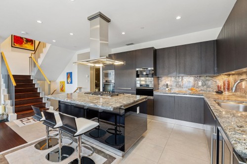 Th102-1139 Cordova Street W, Vancouver, BC 