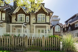 2880 Kent Avenue South E Vancouver, BC V5S 4T4