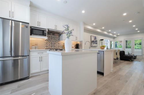 2880 Kent Avenue South E, Vancouver, BC 