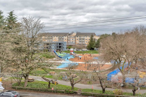 417-4280 Moncton Street, Richmond, BC 