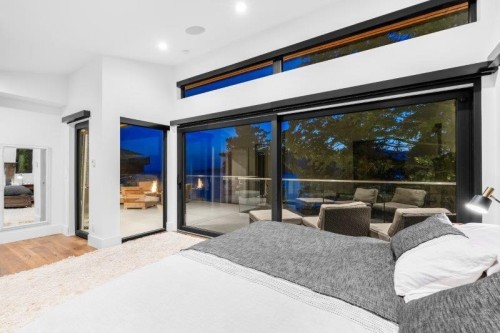 6224 St Georges Place, West Vancouver, BC 