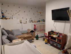 2-3135 16th Avenue E Vancouver, BC V5M 2M7