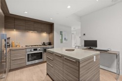 1909-1550 Fern Street  North Vancouver, BC V7J 0A9