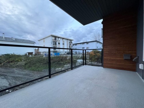 220-11655 Fraser St, Maple Ridge, BC 