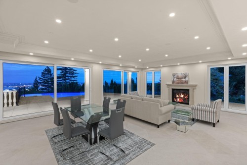 1445 Sandhurst Place, West Vancouver, BC 