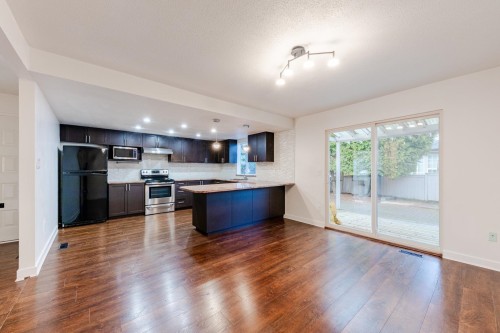 8008 Ash Street, Richmond, BC 