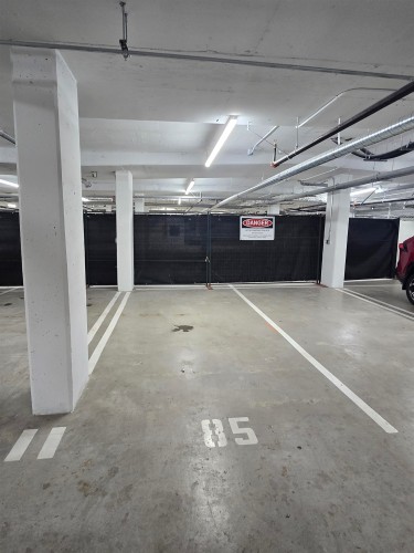 Sl65-10333 River Drive, Richmond, BC 