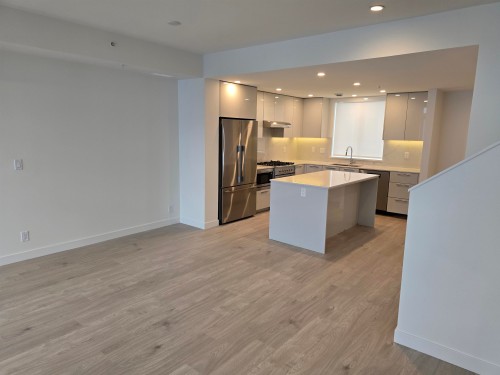 Sl65-10333 River Drive, Richmond, BC 