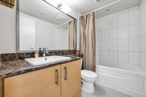 101-5889 Irmin Street, Burnaby, BC 