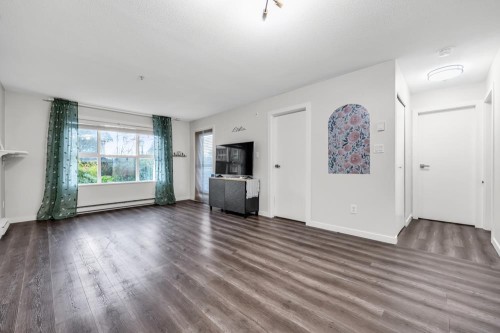 101-5889 Irmin Street, Burnaby, BC 