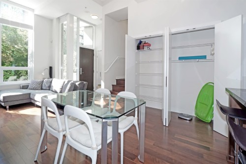 1045 Richards Street, Vancouver, BC 