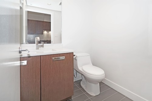 1045 Richards Street, Vancouver, BC 