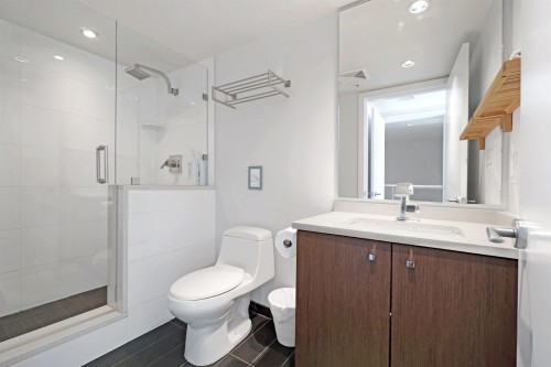 1045 Richards Street, Vancouver, BC 