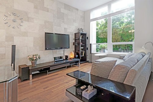 1045 Richards Street, Vancouver, BC 