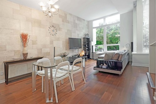 1045 Richards Street, Vancouver, BC 