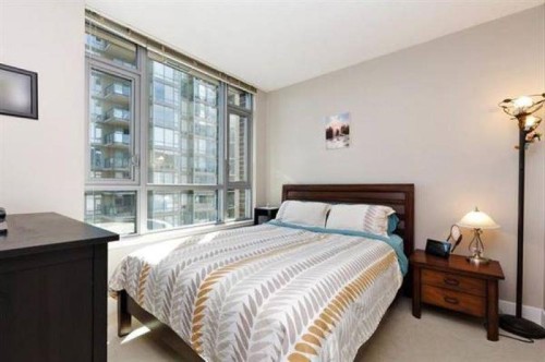 701-1155 The High Street, Coquitlam, BC 