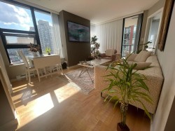 1301-928 Homer Street  Vancouver, BC V6B 1T2