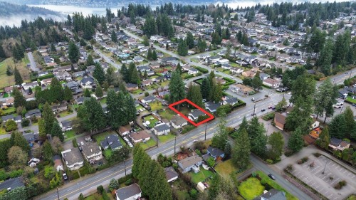 939 Como Lake Avenue, Coquitlam, BC 