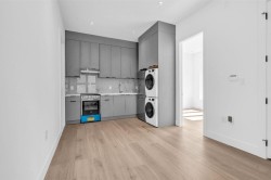 8151 Fairbrook Crescent  Richmond, BC V7C 1Z2