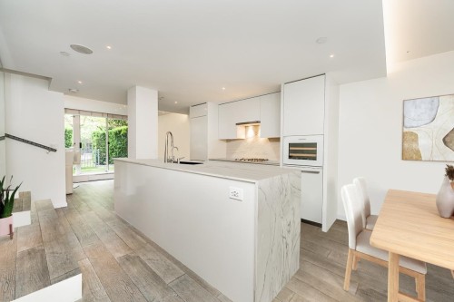 938 Beatty Street, Vancouver, BC 