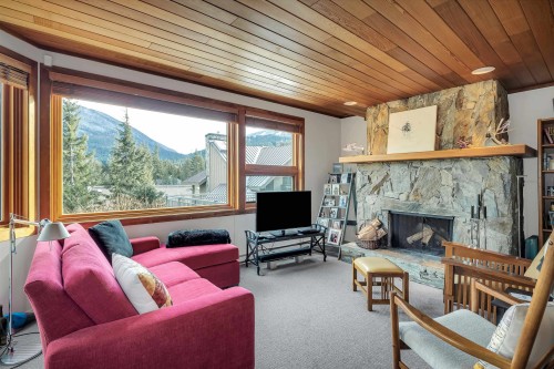 109-6117 Eagle Drive  Whistler, BC V8E 0E1